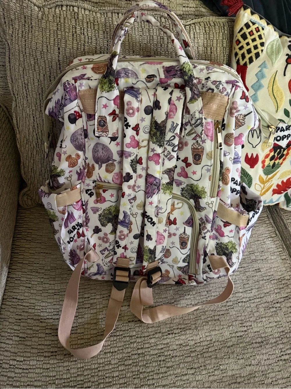 Park Hopper Pattern White & Purple Women’s Backpack Tote